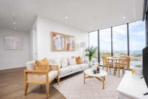 Luxury Bay View Apartment
